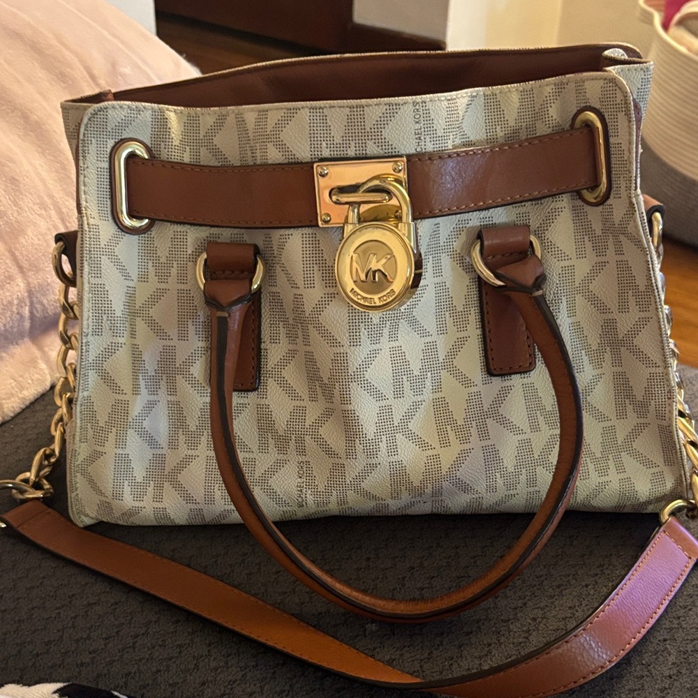 Michael Kors Brown and Cream Shoulder Bag